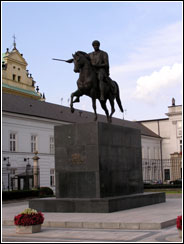 Pomnik księcia J. Poniatowskiego w Warszawie